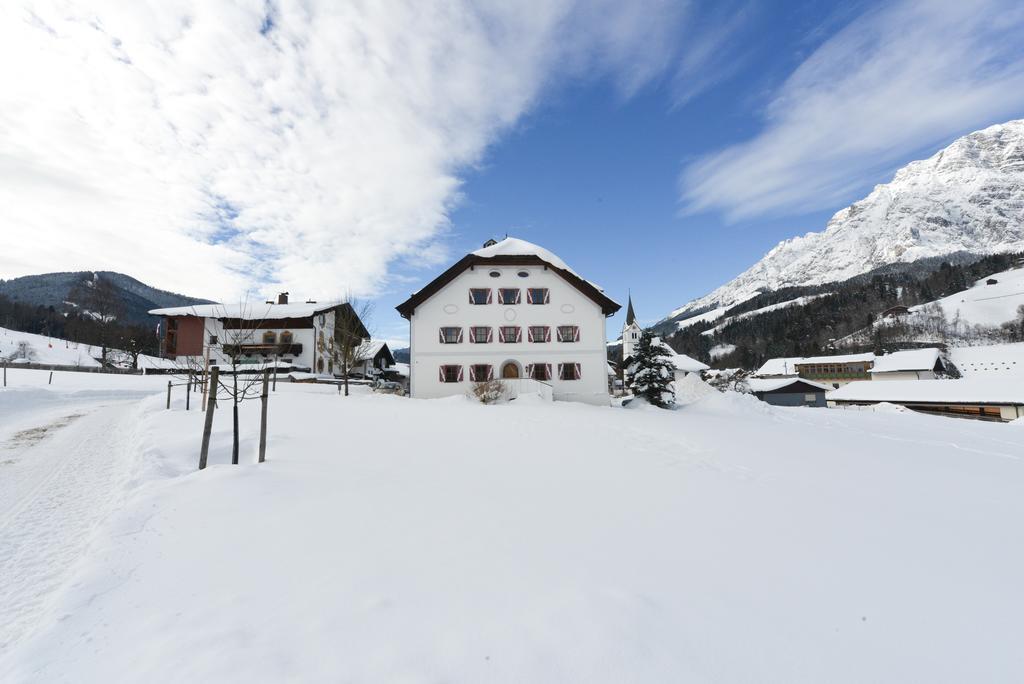Ansitz Wirtsgut - Familienappartements In Den Bergen Леоганг Екстер'єр фото